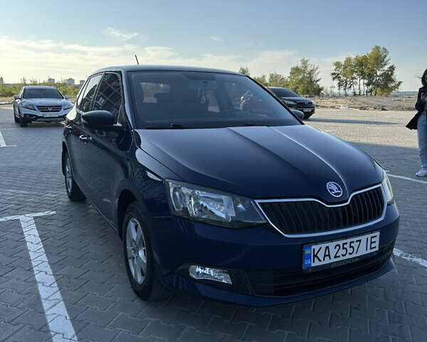Синій Шкода Фабія, об'ємом двигуна 1.2 л та пробігом 228 тис. км за 7900 $, фото 5 на Automoto.ua