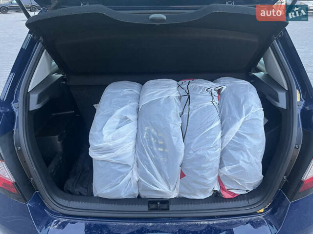 Шкода Фабія 2016 у Вінниці на Automoto.ua Синій Шкода Фабія, об'ємом двигуна 1 л та пробігом 99 тис. км за 6400 $, фото 14 на Automoto.ua