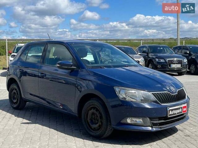 Синий Шкода Фабия, объемом двигателя 1.2 л и пробегом 242 тыс. км за 5290 $, фото 2 на Automoto.ua