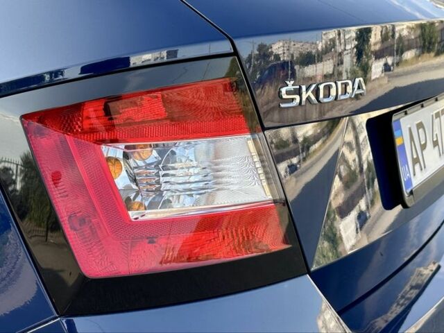 Синий Шкода Фабия, объемом двигателя 1 л и пробегом 160 тыс. км за 8900 $, фото 6 на Automoto.ua