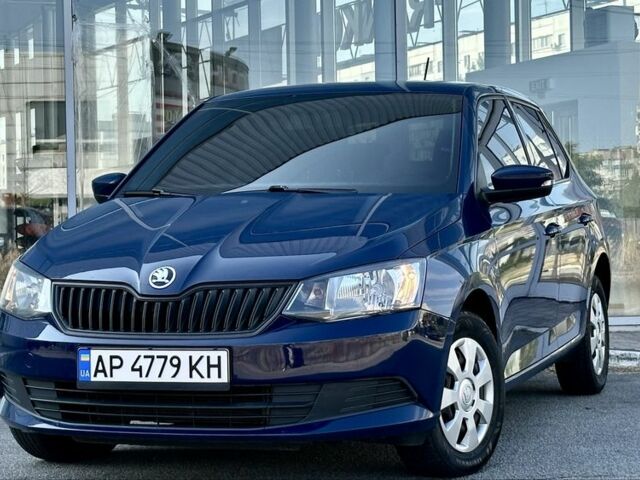 Синий Шкода Фабия, объемом двигателя 1 л и пробегом 160 тыс. км за 8900 $, фото 7 на Automoto.ua