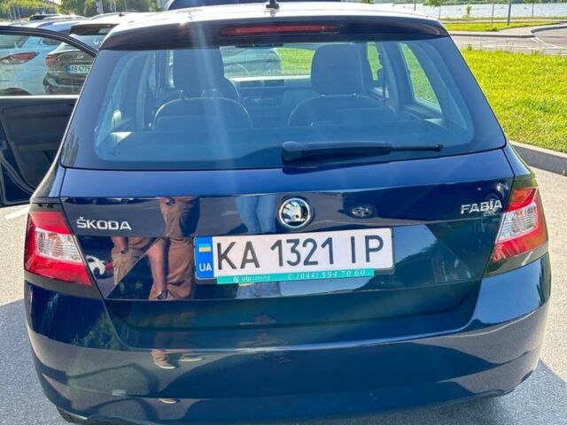 Синий Шкода Фабия, объемом двигателя 1 л и пробегом 100 тыс. км за 7000 $, фото 5 на Automoto.ua