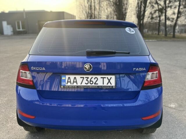 Синий Шкода Фабия, объемом двигателя 1 л и пробегом 153 тыс. км за 8500 $, фото 7 на Automoto.ua