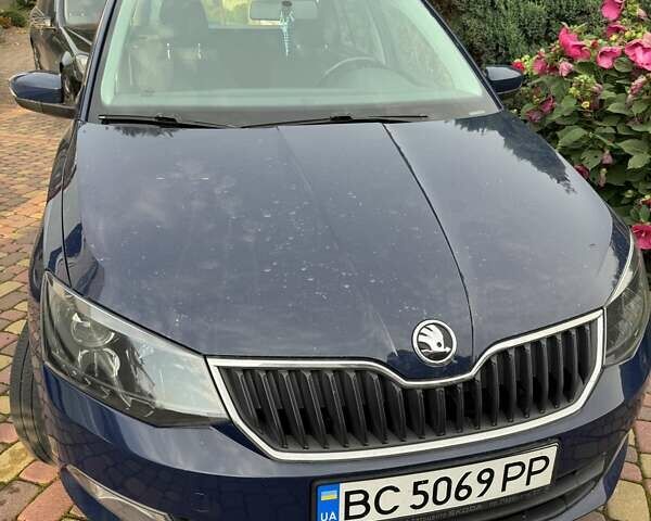 Синий Шкода Фабия, объемом двигателя 1 л и пробегом 123 тыс. км за 7600 $, фото 5 на Automoto.ua