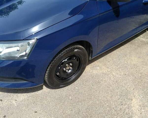 Шкода Фабия 2018 в Могилев-Подольском на Automoto.ua Синий Шкода Фабия, объемом двигателя 1 л и пробегом 100 тыс. км за 7000 $, фото 5 на Automoto.ua