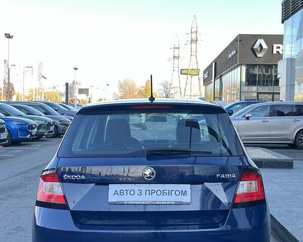 Шкода Фабия 2018 в Киеве на Automoto.ua Синий Шкода Фабия, объемом двигателя 1 л и пробегом 167 тыс. км за 6062 $, фото 6 на Automoto.ua