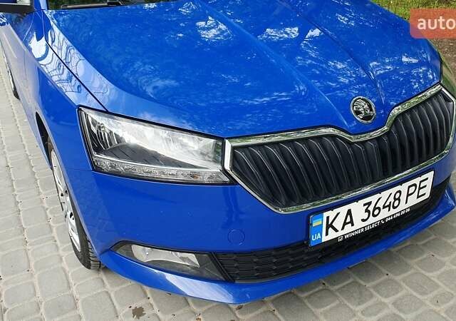 Синий Шкода Фабия, объемом двигателя 1 л и пробегом 96 тыс. км за 9450 $, фото 2 на Automoto.ua