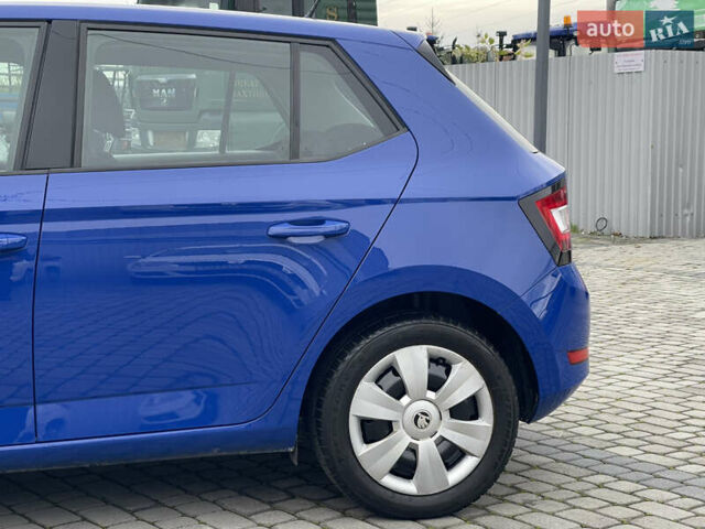 Синий Шкода Фабия, объемом двигателя 0 л и пробегом 128 тыс. км за 9450 $, фото 10 на Automoto.ua