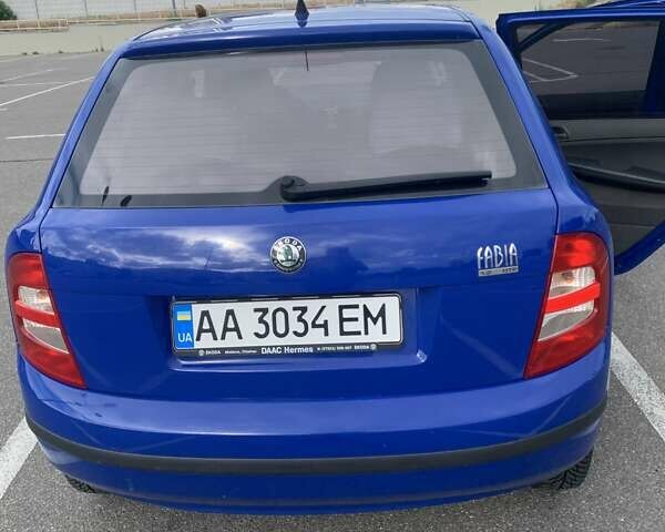 Синій Шкода Фабія, об'ємом двигуна 1.2 л та пробігом 80 тис. км за 3800 $, фото 14 на Automoto.ua