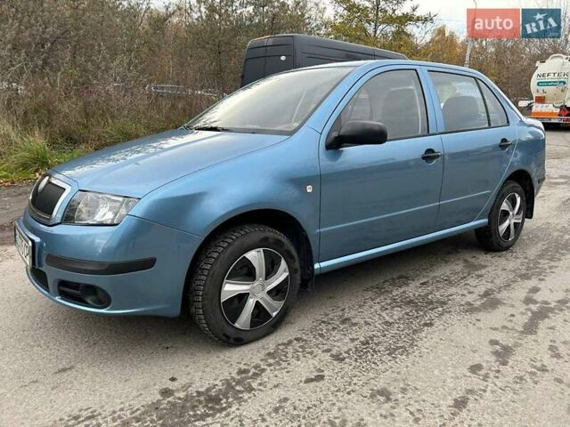 Синий Шкода Фабия, объемом двигателя 1.2 л и пробегом 207 тыс. км за 4000 $, фото 9 на Automoto.ua