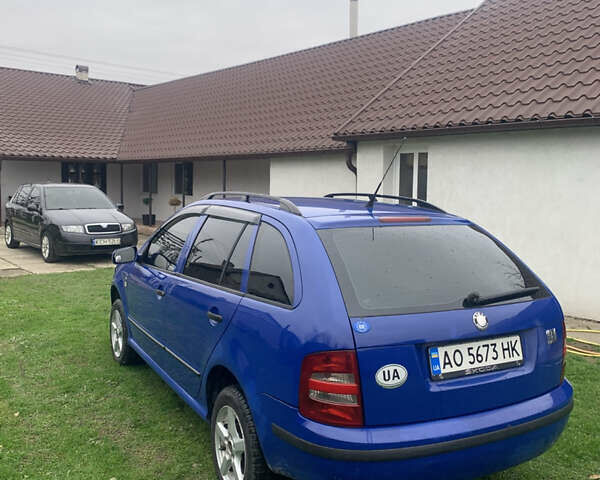 Синий Шкода Фабия, объемом двигателя 1.9 л и пробегом 300 тыс. км за 3000 $, фото 6 на Automoto.ua