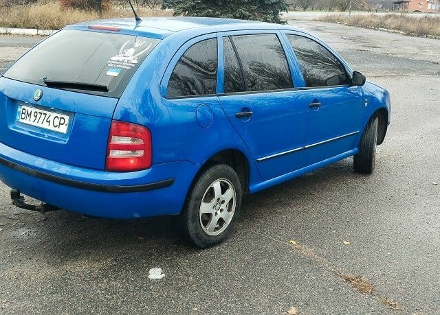 Синий Шкода Фабия, объемом двигателя 1.4 л и пробегом 405 тыс. км за 3499 $, фото 6 на Automoto.ua