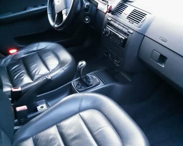 Синий Шкода Фабия, объемом двигателя 1.39 л и пробегом 163 тыс. км за 3500 $, фото 19 на Automoto.ua