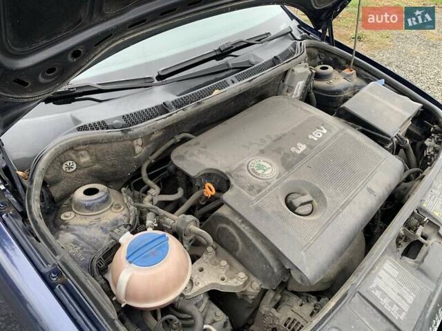 Синий Шкода Фабия, объемом двигателя 1.39 л и пробегом 288 тыс. км за 3400 $, фото 24 на Automoto.ua