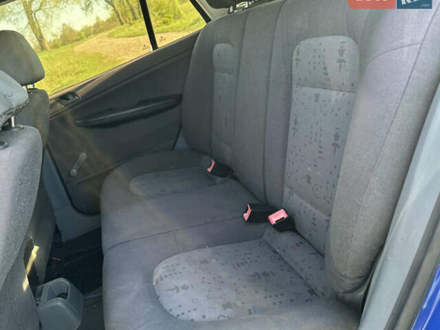 Синий Шкода Фабия, объемом двигателя 1.39 л и пробегом 258 тыс. км за 3600 $, фото 15 на Automoto.ua