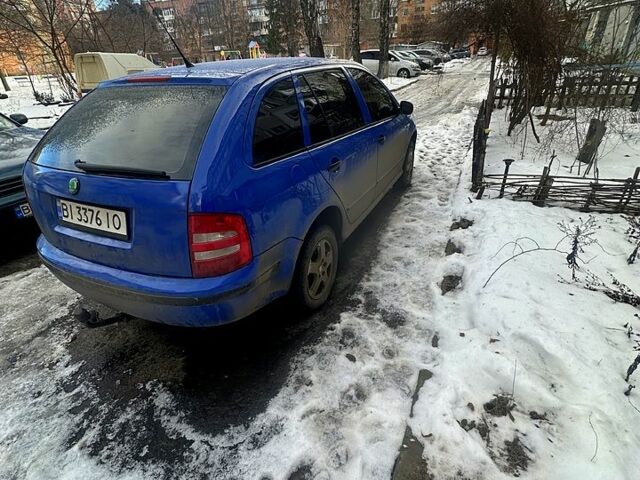 Синій Шкода Фабія, об'ємом двигуна 1.4 л та пробігом 400 тис. км за 3500 $, фото 5 на Automoto.ua