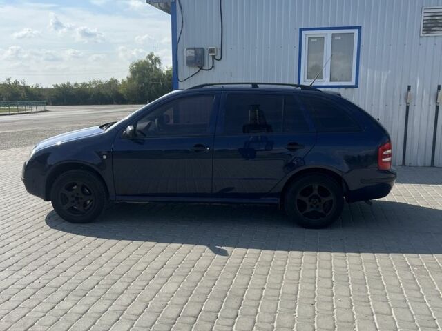 Синий Шкода Фабия, объемом двигателя 1.2 л и пробегом 3 тыс. км за 2950 $, фото 3 на Automoto.ua