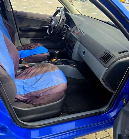 Синий Шкода Фабия, объемом двигателя 1.2 л и пробегом 331 тыс. км за 2600 $, фото 11 на Automoto.ua