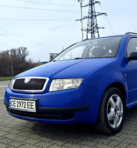 Синий Шкода Фабия, объемом двигателя 1.2 л и пробегом 331 тыс. км за 2600 $, фото 3 на Automoto.ua