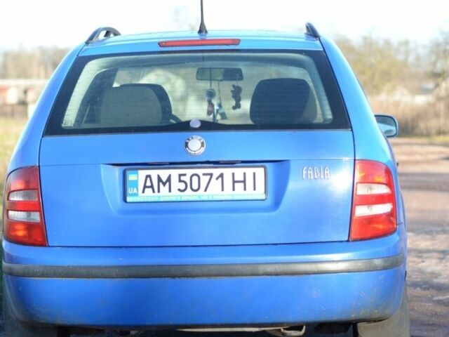 Синий Шкода Фабия, объемом двигателя 1.4 л и пробегом 285 тыс. км за 3100 $, фото 11 на Automoto.ua