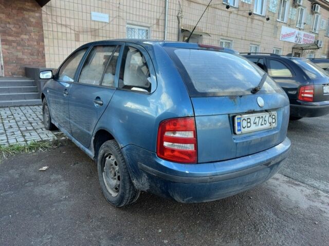 Синий Шкода Фабия, объемом двигателя 1.4 л и пробегом 354 тыс. км за 2250 $, фото 1 на Automoto.ua