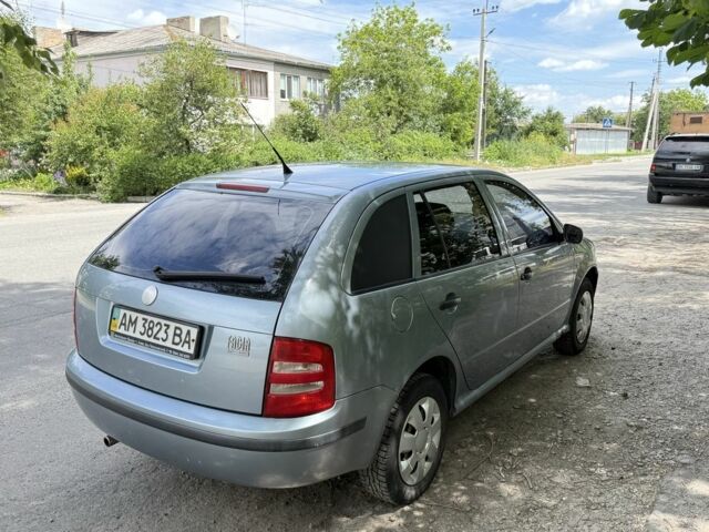 Синий Шкода Фабия, объемом двигателя 0 л и пробегом 300 тыс. км за 2550 $, фото 3 на Automoto.ua