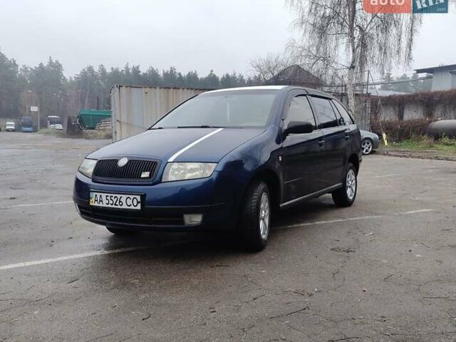 Синий Шкода Фабия, объемом двигателя 1.4 л и пробегом 326 тыс. км за 3800 $, фото 3 на Automoto.ua