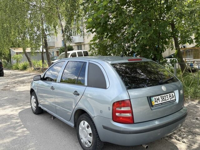 Синий Шкода Фабия, объемом двигателя 0 л и пробегом 300 тыс. км за 2550 $, фото 5 на Automoto.ua