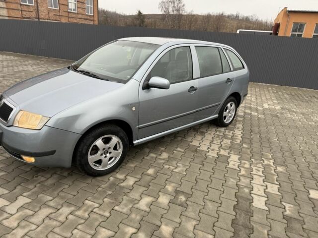 Синий Шкода Фабия, объемом двигателя 1.4 л и пробегом 190 тыс. км за 3900 $, фото 2 на Automoto.ua