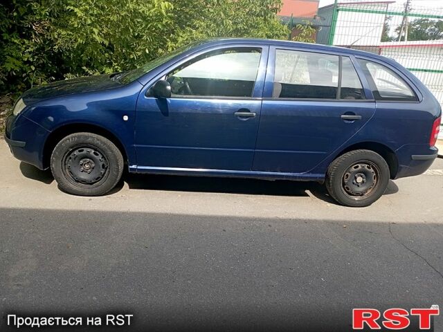 Синій Шкода Фабія, об'ємом двигуна 1.4 л та пробігом 288 тис. км за 3300 $, фото 2 на Automoto.ua