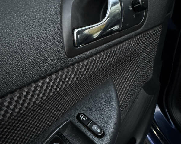 Шкода Фабия 2004 в Тернополе на Automoto.ua Синий Шкода Фабия, объемом двигателя 1.39 л и пробегом 200 тыс. км за 3650 $, фото 34 на Automoto.ua