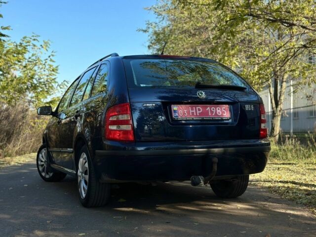 Синий Шкода Фабия, объемом двигателя 0 л и пробегом 217 тыс. км за 4700 $, фото 6 на Automoto.ua