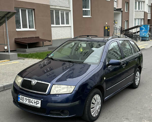 Синій Шкода Фабія, об'ємом двигуна 1.39 л та пробігом 259 тис. км за 3650 $, фото 15 на Automoto.ua