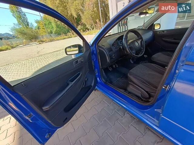 Шкода Фабія 2005 у Хмельницькому на Automoto.ua Синій Шкода Фабія, об'ємом двигуна 1.2 л та пробігом 316 тис. км за 2900 $, фото 13 на Automoto.ua