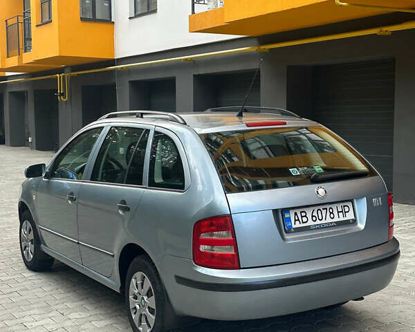 Синій Шкода Фабія, об'ємом двигуна 1.39 л та пробігом 259 тис. км за 3650 $, фото 8 на Automoto.ua