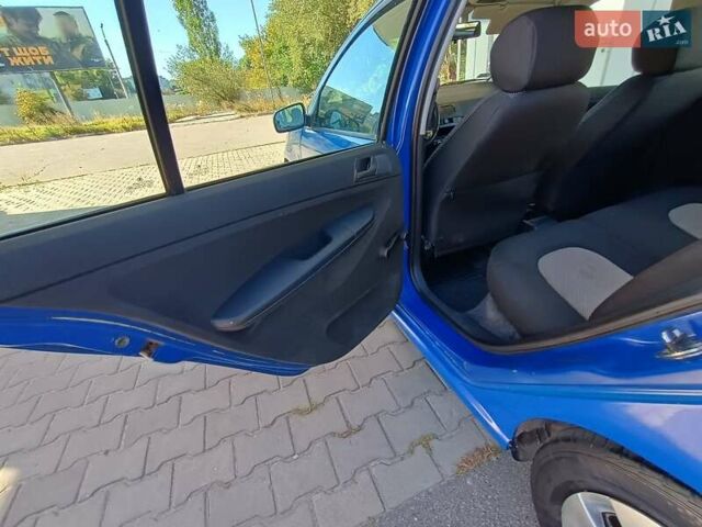 Шкода Фабія 2005 у Хмельницькому на Automoto.ua Синій Шкода Фабія, об'ємом двигуна 1.2 л та пробігом 316 тис. км за 2900 $, фото 17 на Automoto.ua