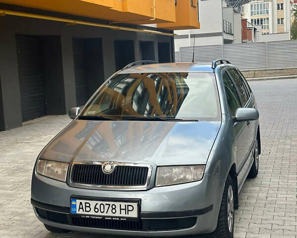 Синій Шкода Фабія, об'ємом двигуна 1.39 л та пробігом 259 тис. км за 3650 $, фото 5 на Automoto.ua