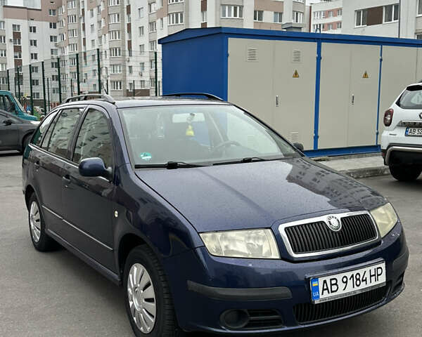 Синій Шкода Фабія, об'ємом двигуна 1.39 л та пробігом 259 тис. км за 3650 $, фото 16 на Automoto.ua