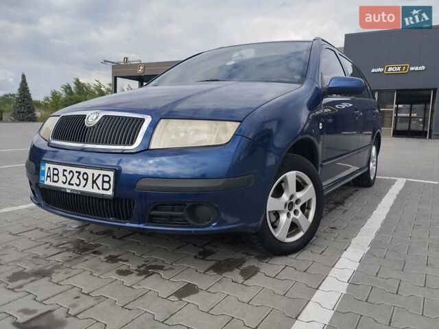 Синий Шкода Фабия, объемом двигателя 1.4 л и пробегом 192 тыс. км за 4800 $, фото 1 на Automoto.ua