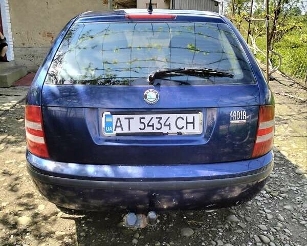 Синий Шкода Фабия, объемом двигателя 1.39 л и пробегом 254 тыс. км за 3500 $, фото 12 на Automoto.ua