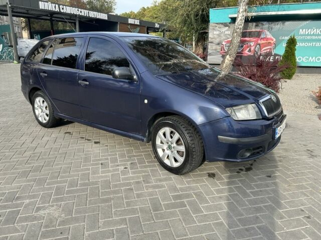 Синій Шкода Фабія, об'ємом двигуна 1.4 л та пробігом 338 тис. км за 3400 $, фото 1 на Automoto.ua