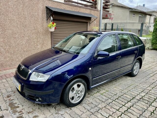 Синій Шкода Фабія, об'ємом двигуна 1.4 л та пробігом 186 тис. км за 3999 $, фото 5 на Automoto.ua