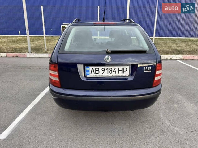 Синій Шкода Фабія, об'ємом двигуна 1.39 л та пробігом 259 тис. км за 3650 $, фото 3 на Automoto.ua