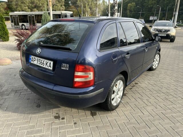 Синій Шкода Фабія, об'ємом двигуна 1.4 л та пробігом 338 тис. км за 3400 $, фото 4 на Automoto.ua