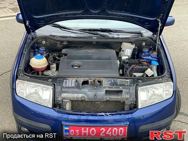 Синій Шкода Фабія, об'ємом двигуна 1.4 л та пробігом 250 тис. км за 4500 $, фото 3 на Automoto.ua