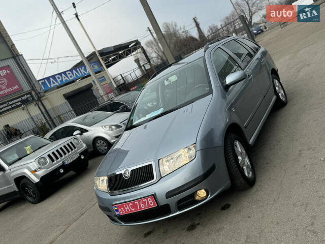 Синий Шкода Фабия, объемом двигателя 1.4 л и пробегом 96 тыс. км за 4700 $, фото 5 на Automoto.ua