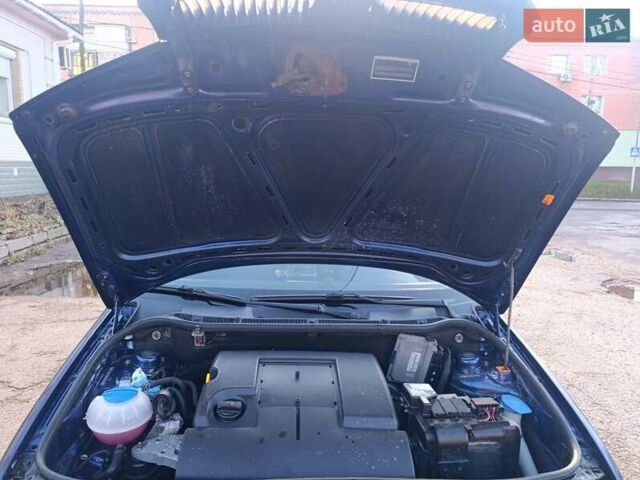 Синий Шкода Фабия, объемом двигателя 1.2 л и пробегом 382 тыс. км за 3799 $, фото 18 на Automoto.ua