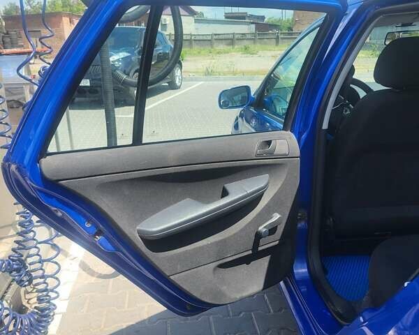 Шкода Фабия 2006 в Виннице на Automoto.ua Синий Шкода Фабия, объемом двигателя 1.2 л и пробегом 216 тыс. км за 3700 $, фото 7 на Automoto.ua