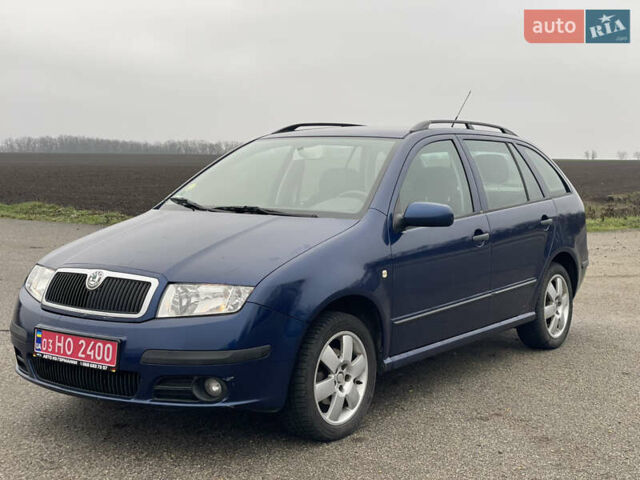 Синий Шкода Фабия, объемом двигателя 1.4 л и пробегом 250 тыс. км за 4500 $, фото 16 на Automoto.ua