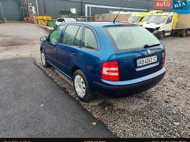 Синий Шкода Фабия, объемом двигателя 1.39 л и пробегом 212 тыс. км за 3800 $, фото 3 на Automoto.ua